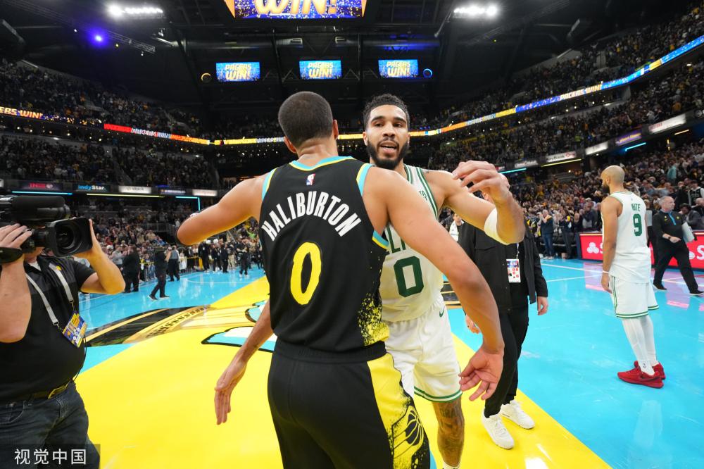 表现而闻名 表现而闻名