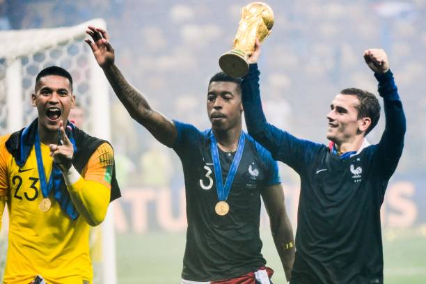 签约科莫至 签约科莫至