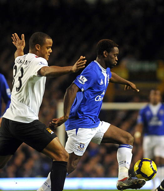 女足新任主 女足新任主